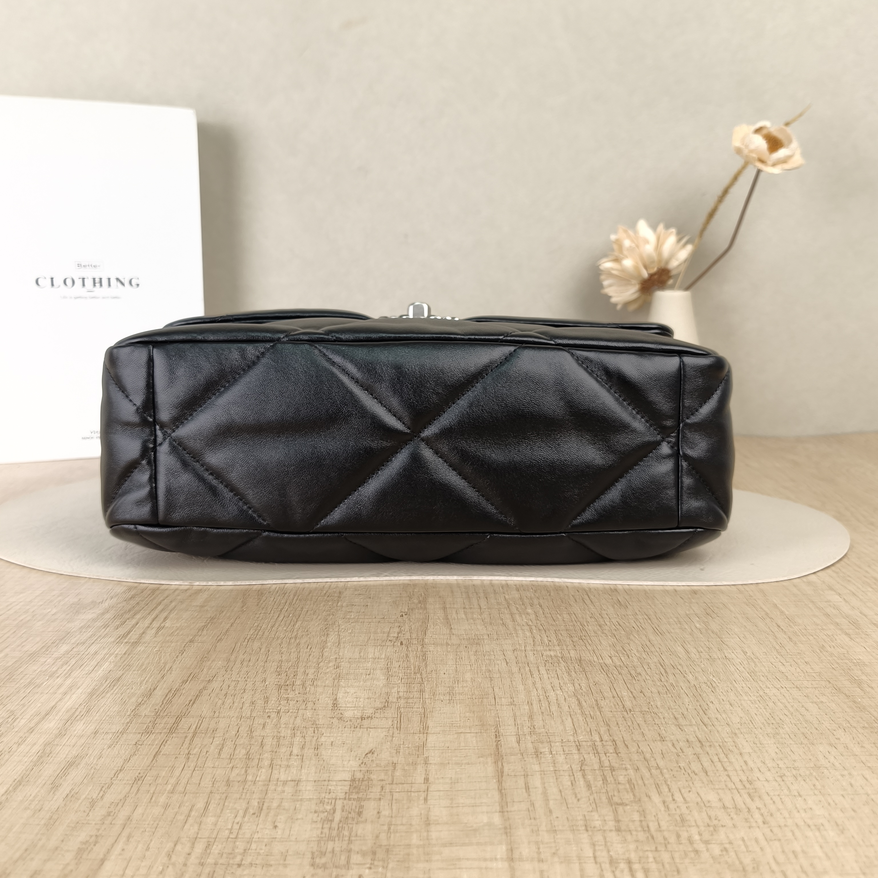 Chanel Crossbody Bag19Bag Black SL ambskin Medium30 × 10 × 20 cm — cover view 2 of 5