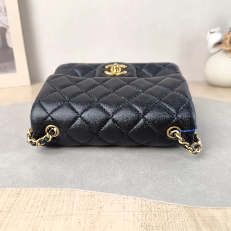 Chanel Crossbody Bag Classic Flap Mini CF Mini Black with Gold-Tone Hardware SL ambskin Mini 17 × 8 × 13.5 cm — detail view 14 of 14