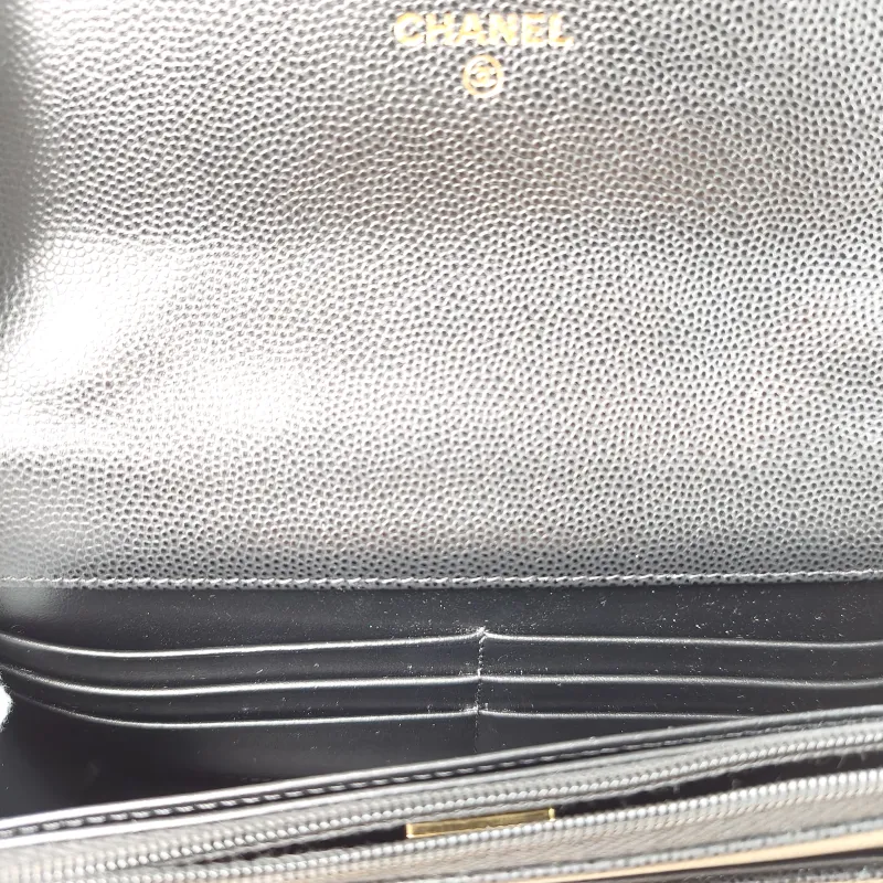 Chanel Crossbody Bag 25k woc Black Calfskin 19.2 × 3.5 × 12.3 cm — detail view 2 of 12