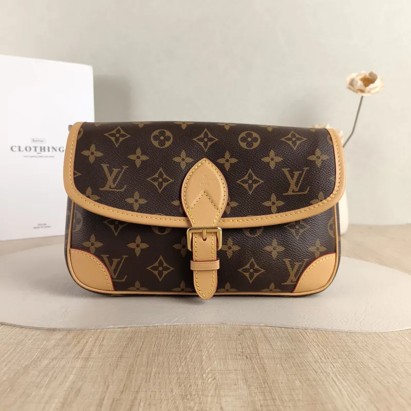 Louis Vuitton Crossbody Bag Diane Baguette Bag Shoulder Strap PVC Small 24 × 9 × 15 cm