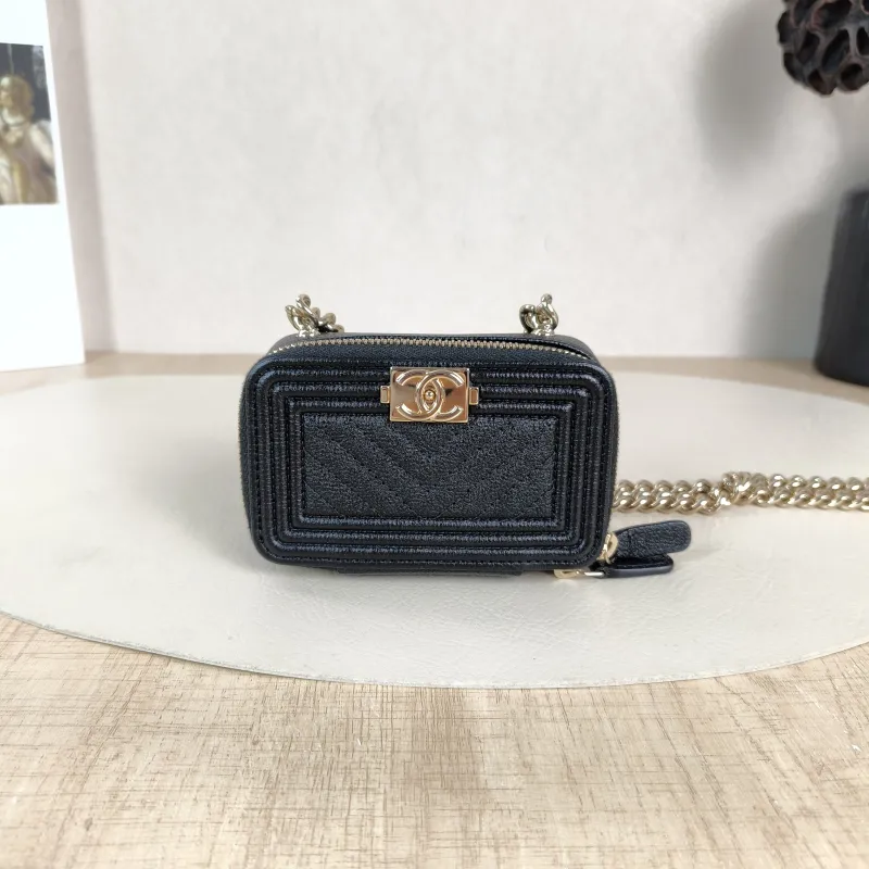 Chanel Crossbody Bag le boy Crossbody Bag Black Calfskin One Size 11 × 4 × 7 cm 32