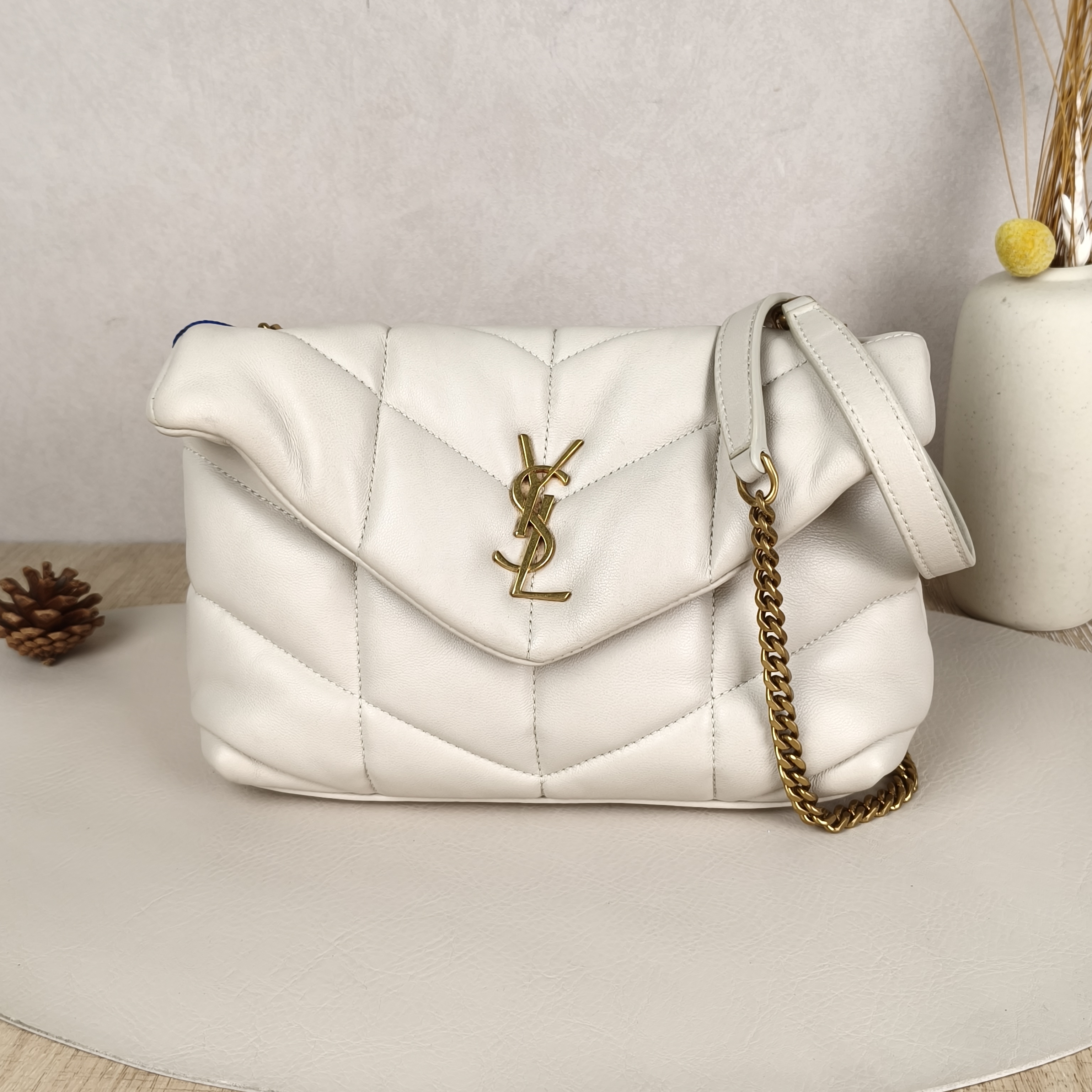 SAINT LAURENT Crossbody Bag PUFFER White Lambskinmini23 × 8.5 × 15.5 cm