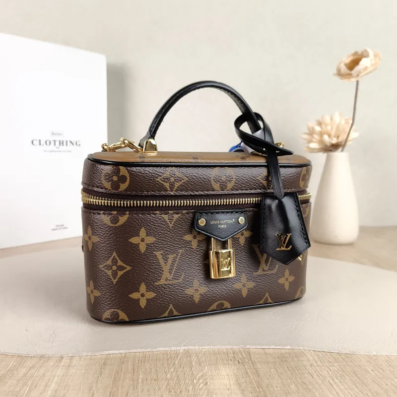 Louis Vuitton Shoulder Bag VANITY Cosmetic Bag Monogram PVC Small 19 × 6 × 13 cm — cover view 2 of 5