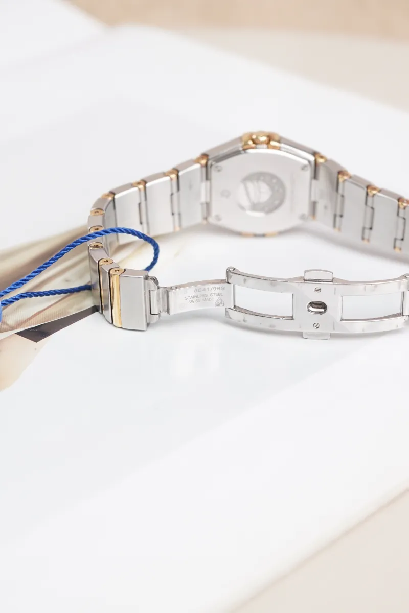 OMEGA Watch Collection Watch Gold One Size25mm — detail view 9 of 11