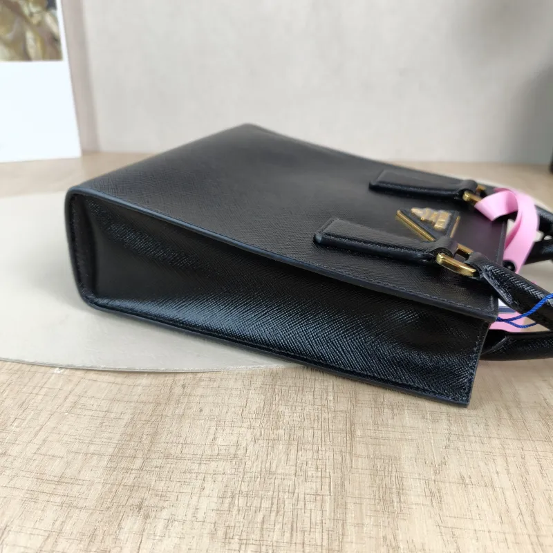 PRADA Top Handle Bag Saffiano Black Calfskin One Size 17 × 6 × 19 cm — detail view 3 of 12