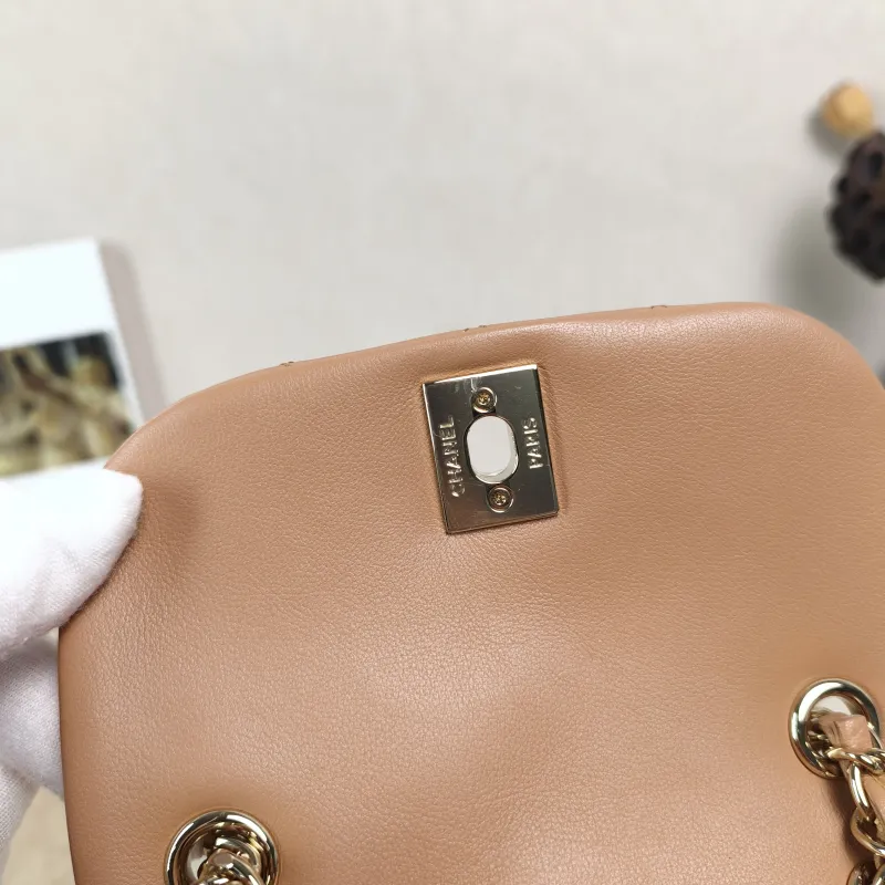 Chanel Backpack Duma Calfskin Small18 × 12 × 18.5 cm — detail view 11 of 14