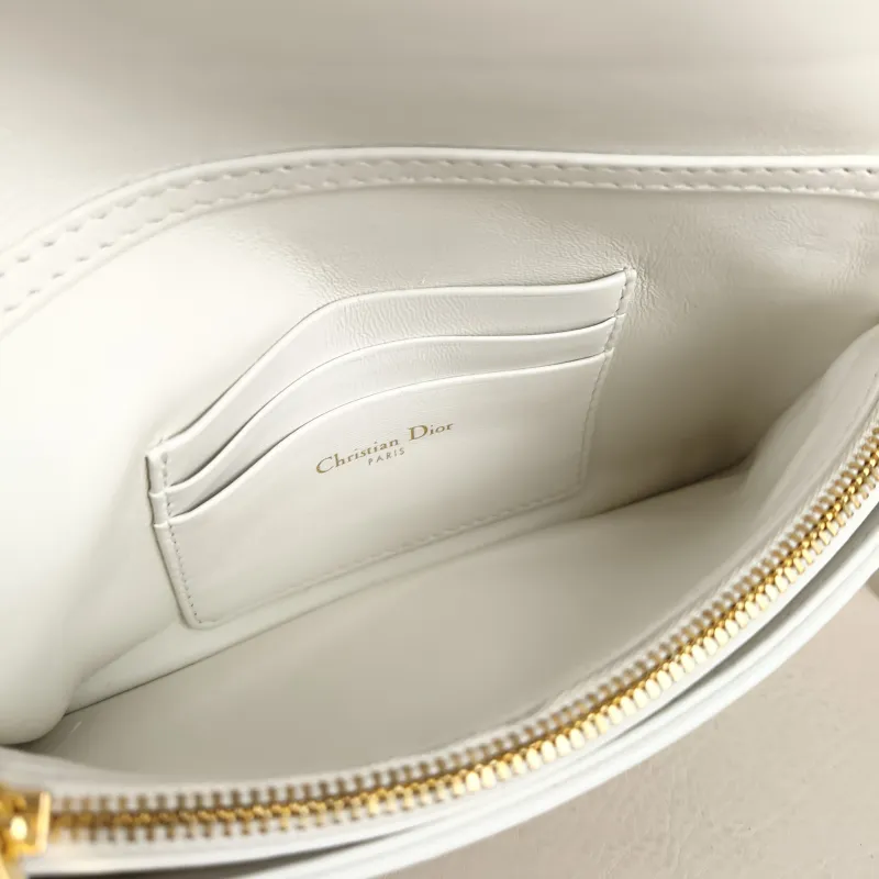 DIOR Crossbody Bag Caro Chain Bagwoc White Calfskin One Size 19.5 × 6.5 × 11 cm — detail view 2 of 11