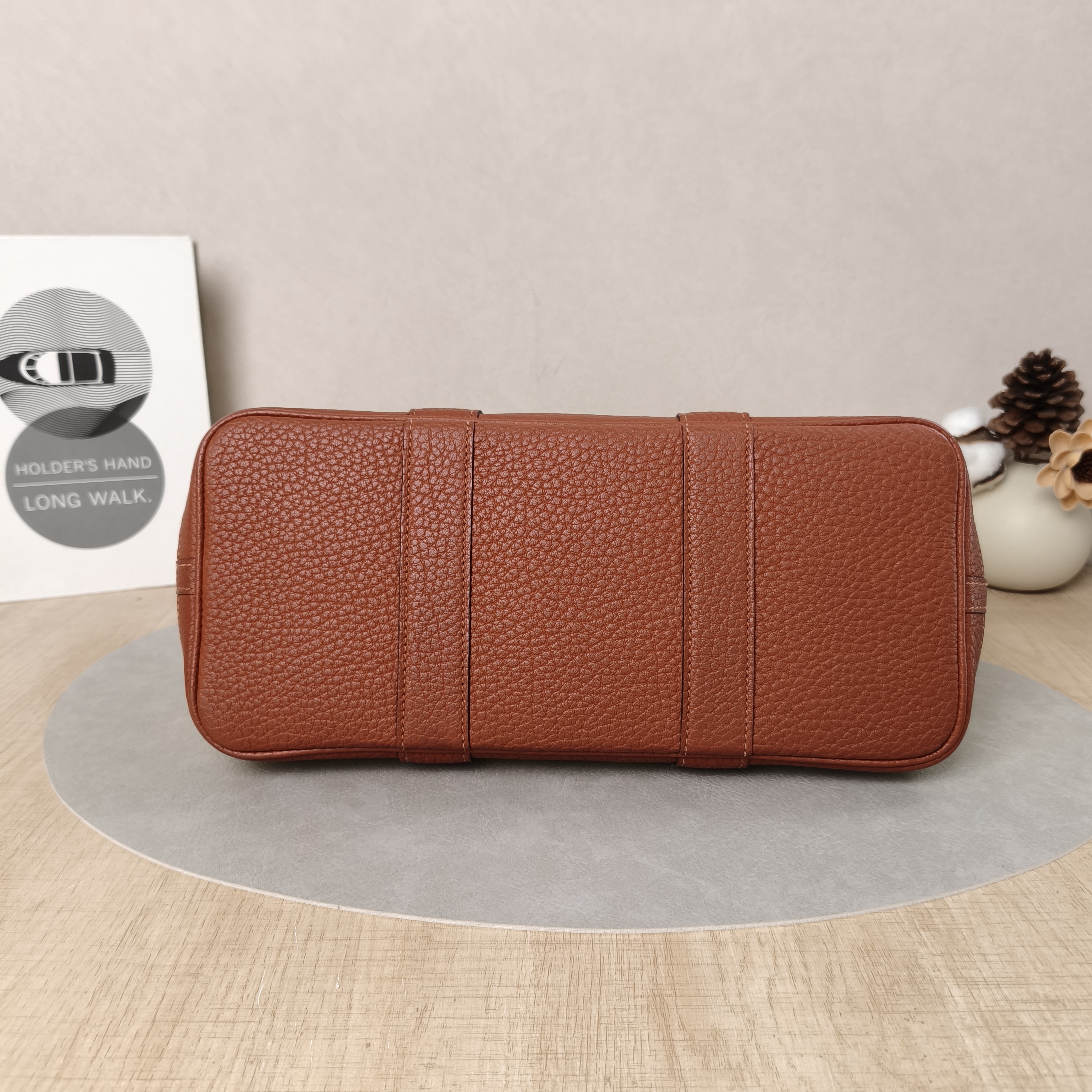 Hermès Top Handle Bag Garden Party 30 30 Canvas · Negonda Calfskin Medium30 × 13 × 21 cm — cover view 4 of 5