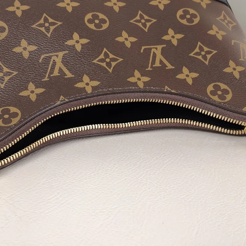 Louis Vuitton Crossbody Bag Boulogne PVC Small 26 × 9.5 × 16 cm — detail view 9 of 10