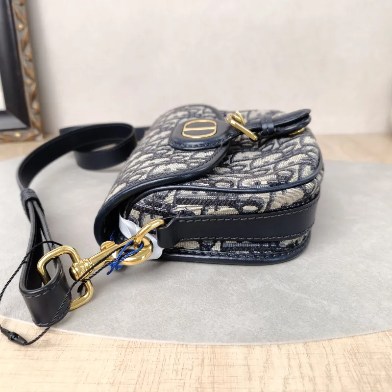 DIOR Crossbody Bag Bobby Blue Canvas Small18 × 5 × 14 cm — detail view 4 of 17