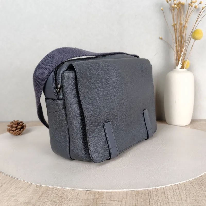 LOEWE Crossbody Bag Military Messenger Messenger Bag Grey Calfskin 25 × 9 × 18 cm — cover view 3 of 5