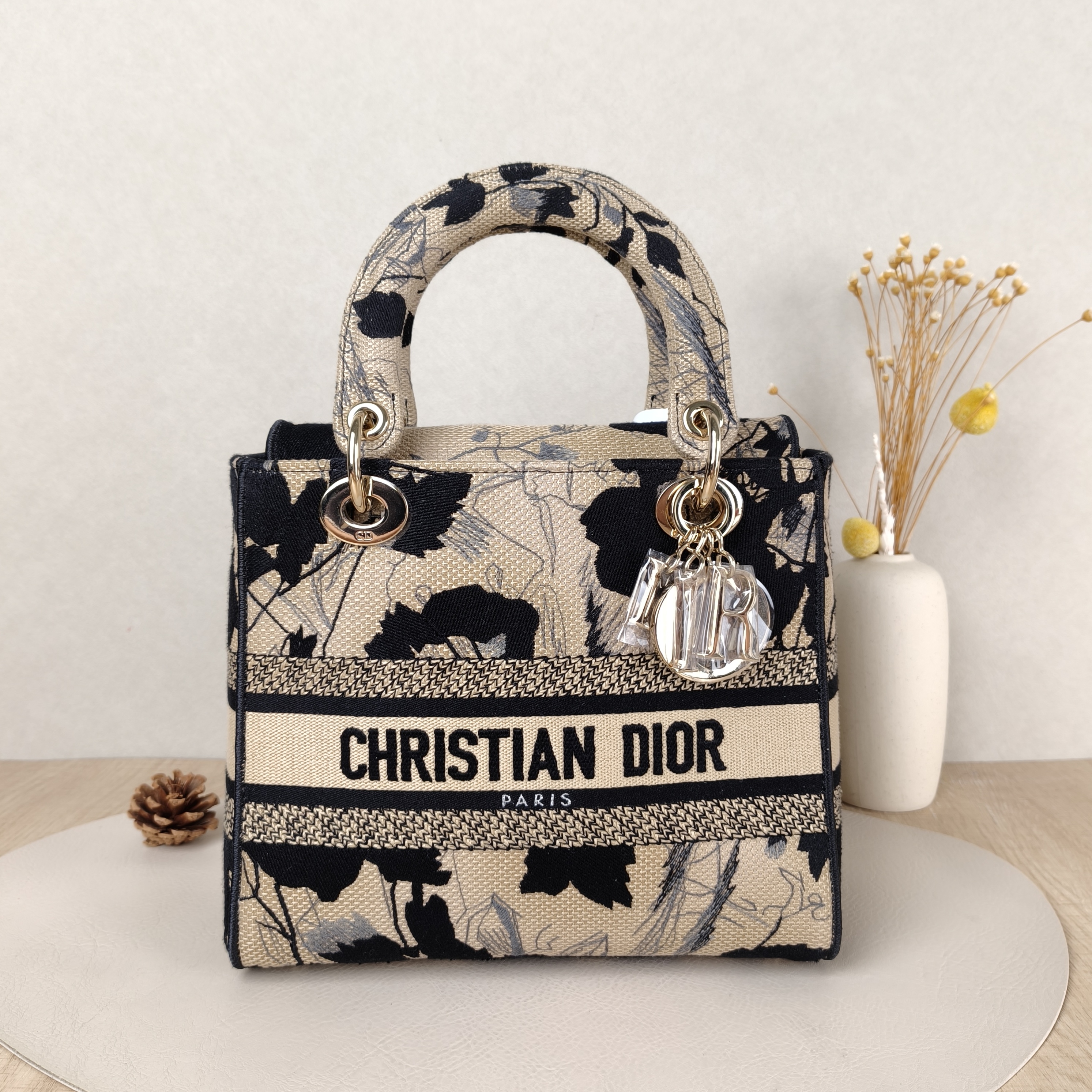 DIOR Top Handle Bag Lady Lady Dior Bag Beige Black Canvas Medium24 × 12 × 21 cm