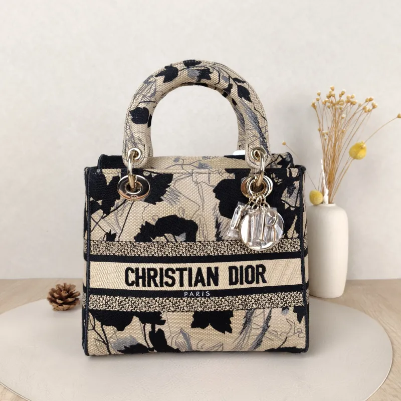 DIOR Top Handle Bag Lady Lady Dior Bag Beige Black Canvas Medium24 × 12 × 21 cm
