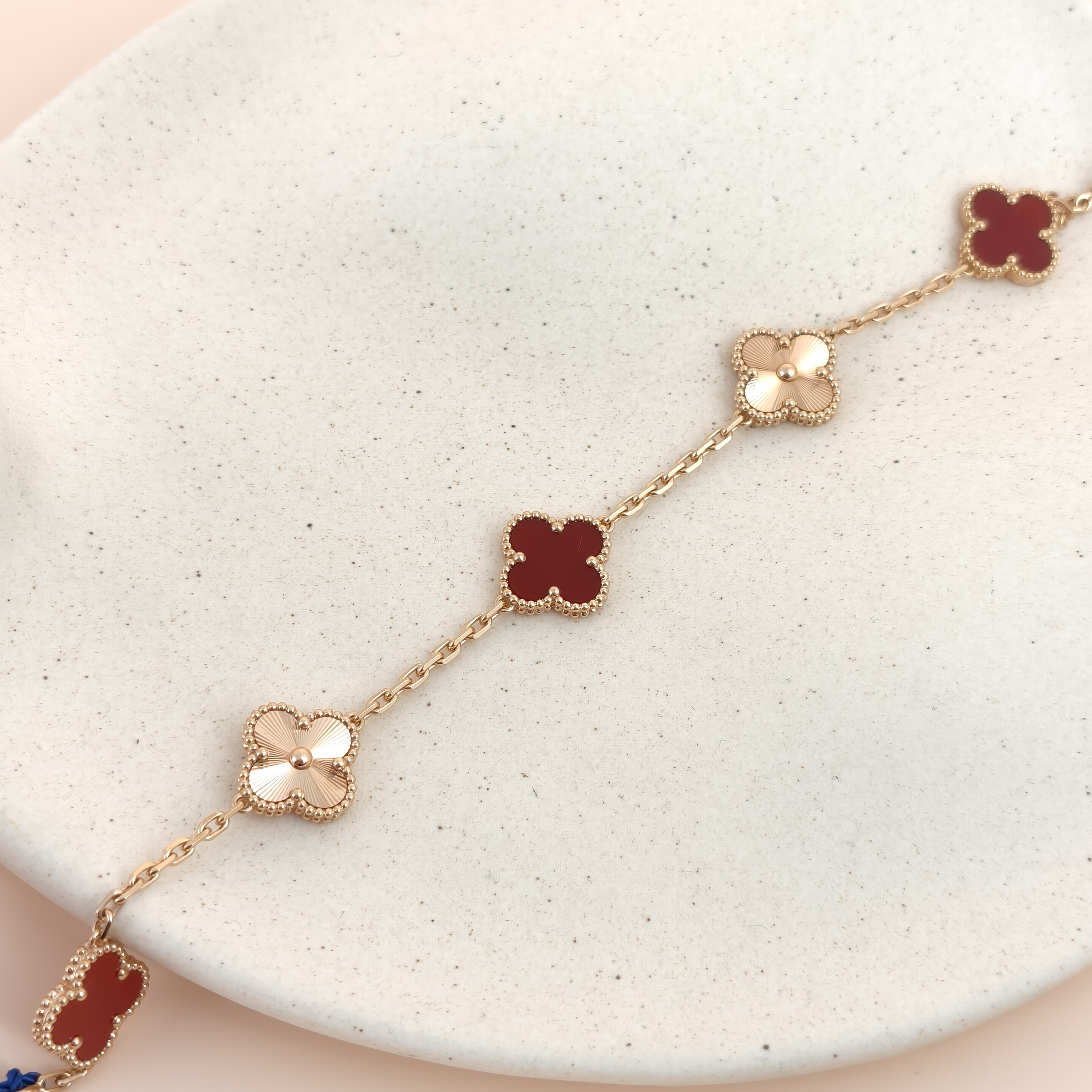 Van Cleef & Arpels Bracelet Alhambra Alhambra Collection Five-Motif Bracelet 18KR ose Gold Vintage Small19cm — cover view 6 of 8