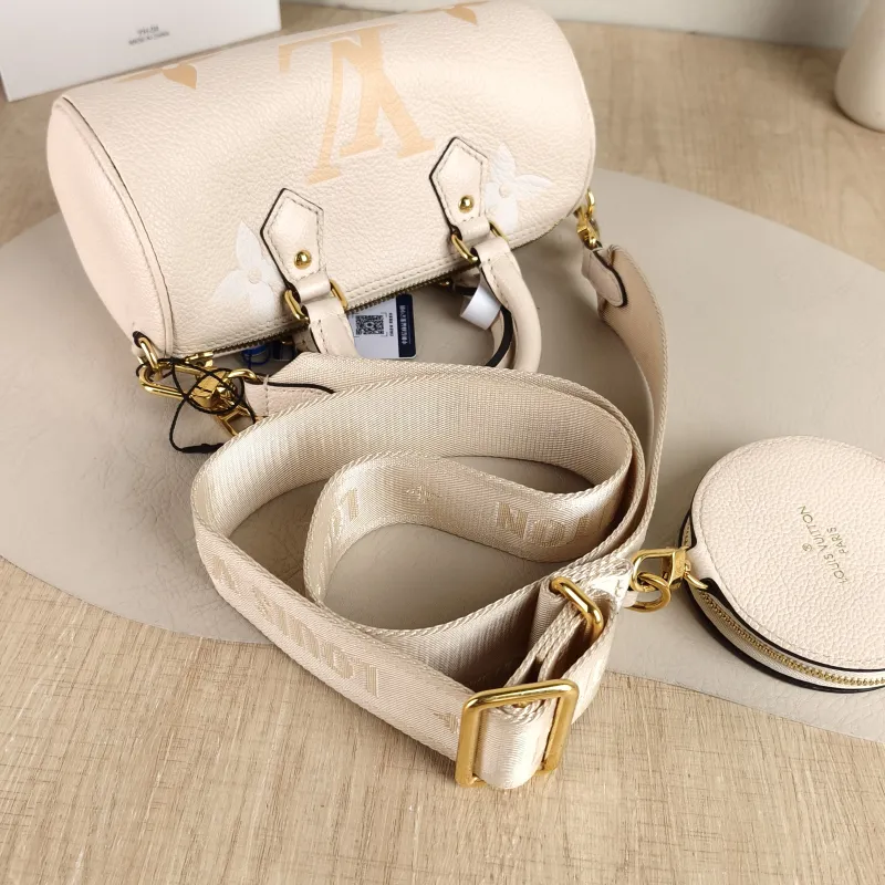 Louis Vuitton Crossbody Bag Papillon · Monogram Empreinte Embossed Calfskin BB 20 × 10 × 10 cm — detail view 4 of 9