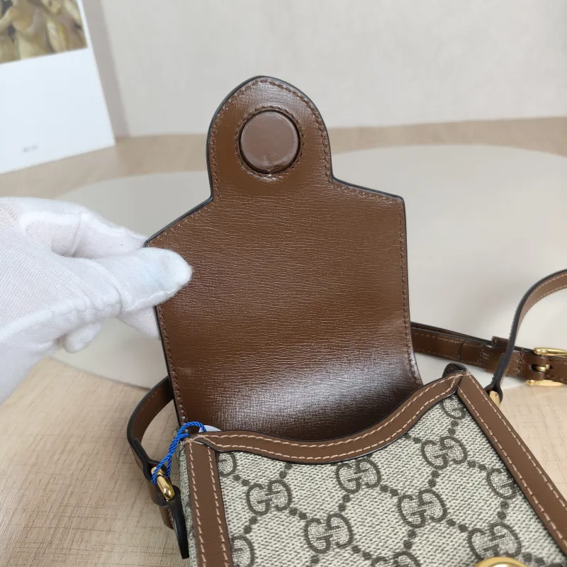 GUCCI Crossbody Bag Horsebit 1955Collection Mini Monogram PV Cmini11.5 × 4 × 17 cm — detail view 6 of 14