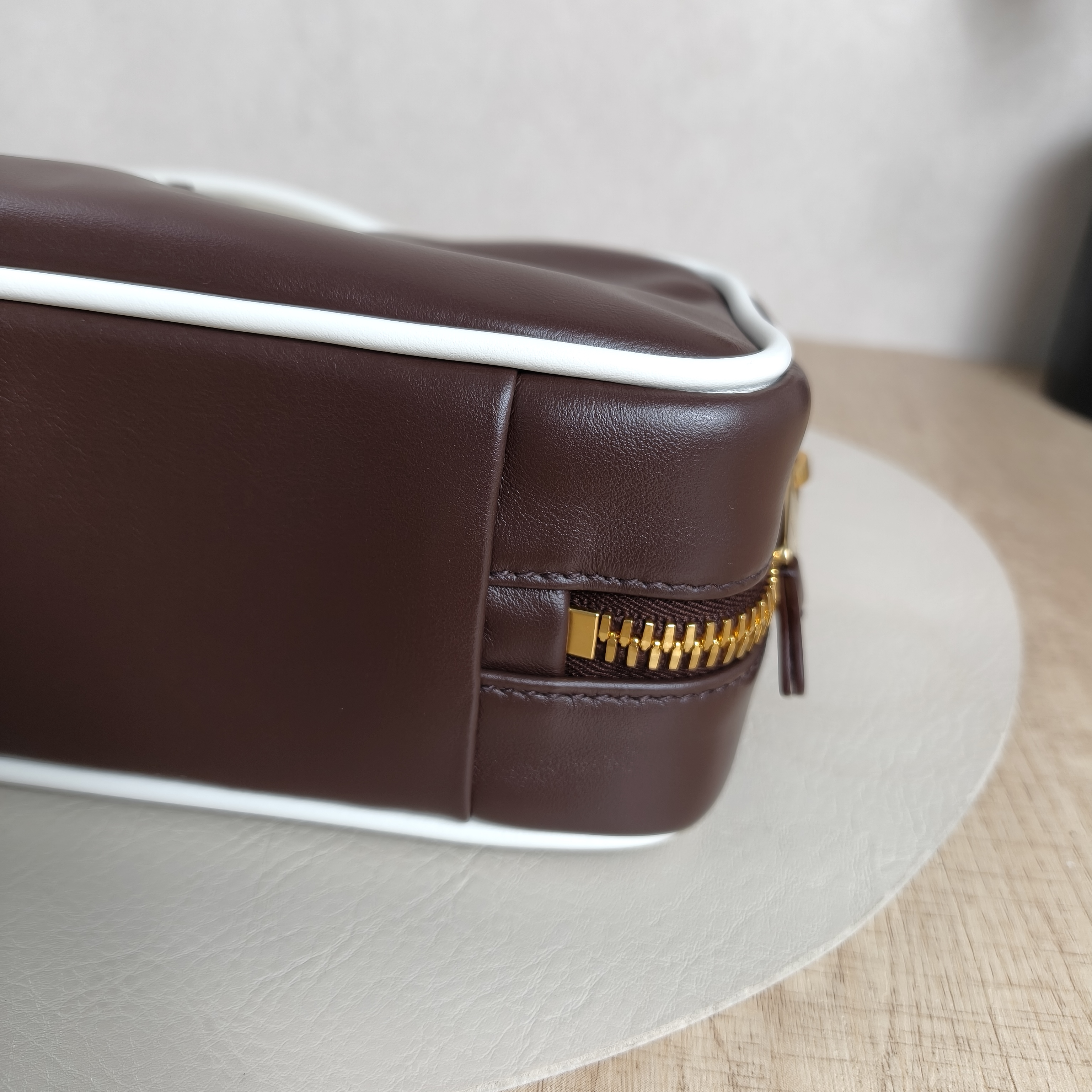 Miumiu Top Handle Bag Beau Brown White Calfskin 28 × 8 × 11.5 cm — cover view 5 of 11