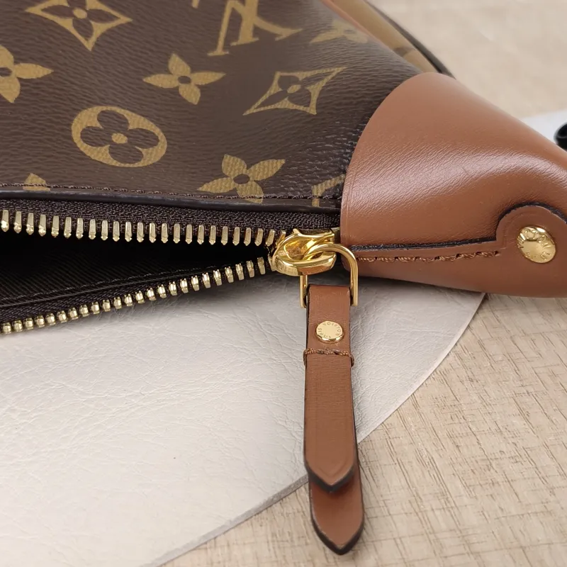 Louis Vuitton Crossbody Bag Loop Hobo Monogram PVC One Size 38 × 10 × 26 cm — detail view 11 of 14