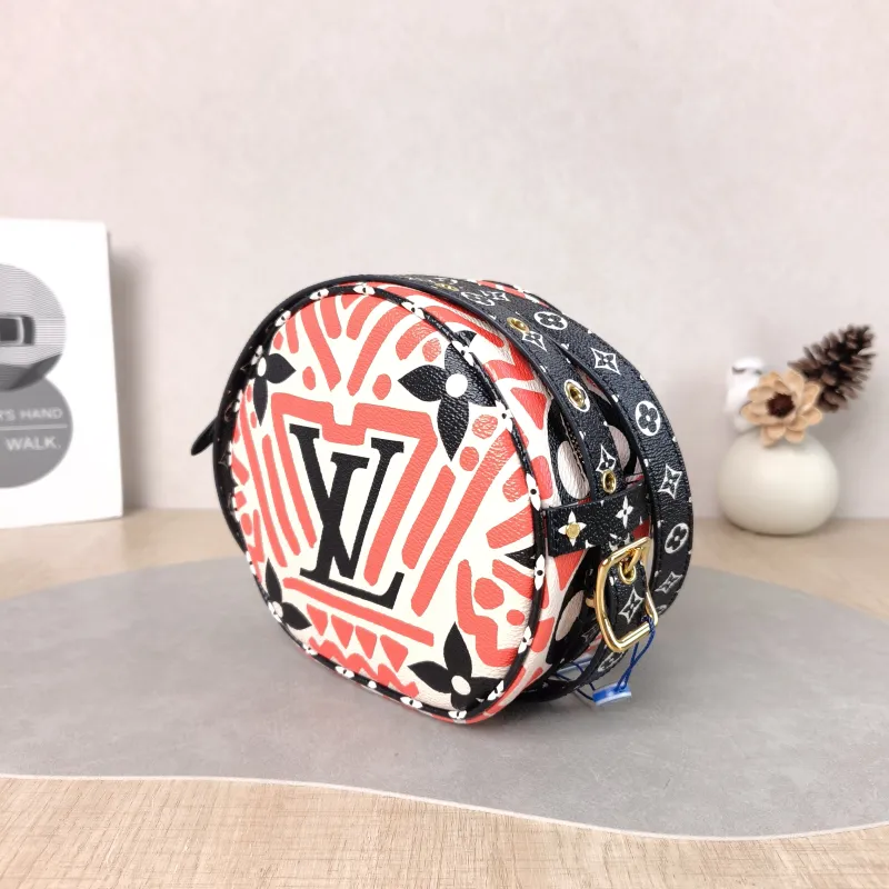 Louis Vuitton Crossbody Bag BOITE CHAPEAU SOUPLE Black PVC Small 17 × 7 × 16 cm — cover view 4 of 5