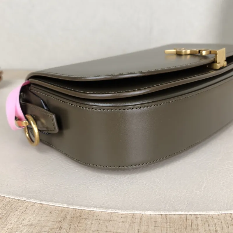 SAINT LAURENT Shoulder Bag VOLTAIRE Calfskin 24 × 6 × 14 cm — detail view 4 of 12