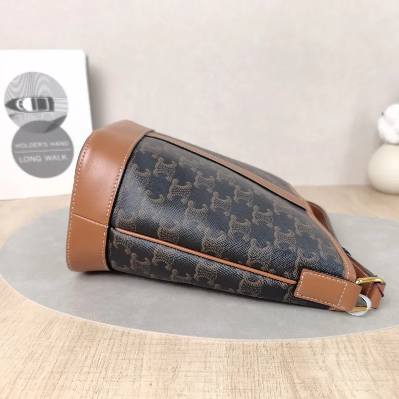 CELINE Crossbody Bag Triomphe Bucket Bag Monogram PVC Small22 × 13 × 26 cm — detail view 6 of 10