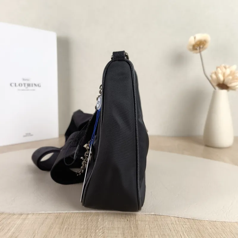 PRADA Crossbody Bag Re-Edition 2005 Hobo Black Nylon Mini 22 × 6 × 18 cm — detail view 10 of 12