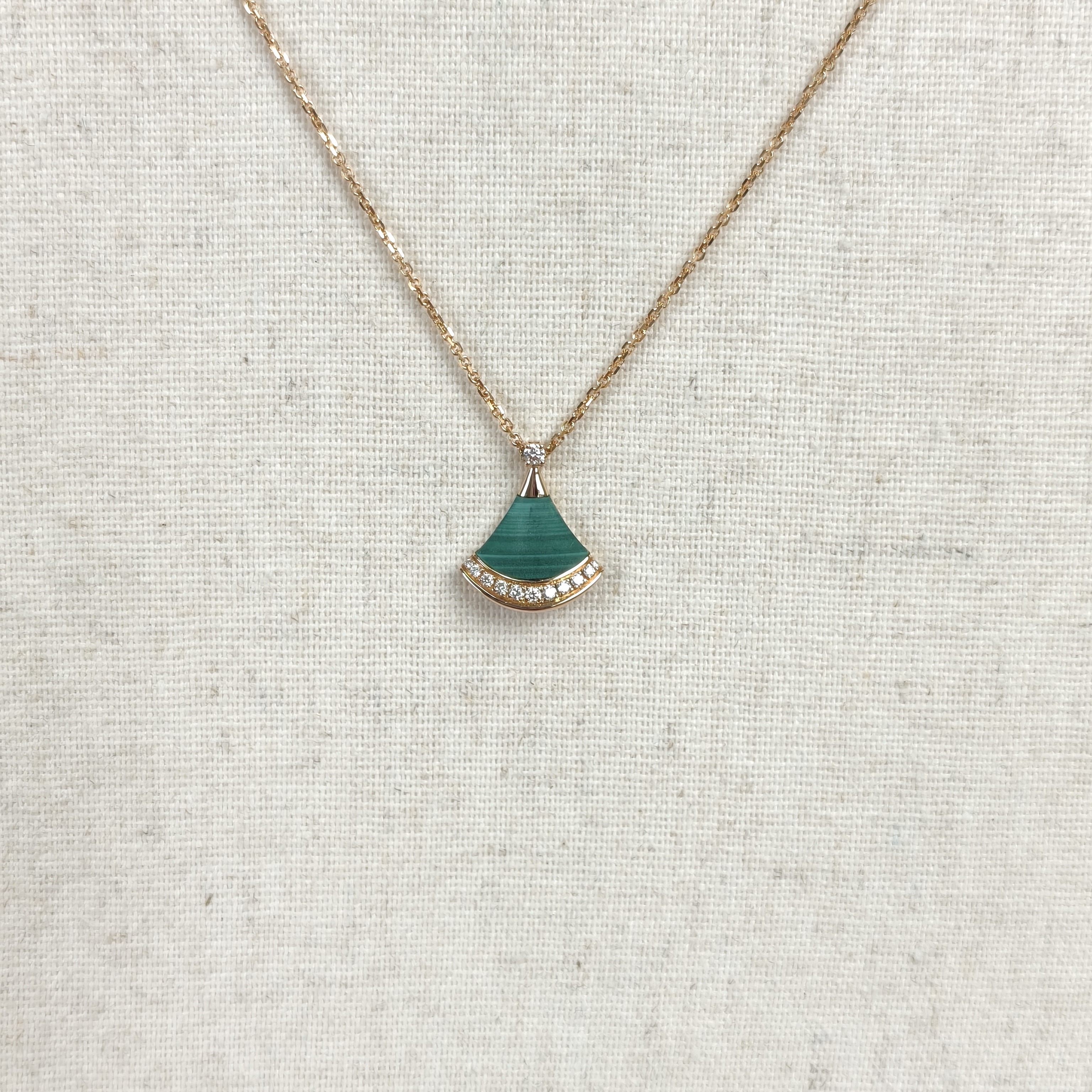 Bvlgari Necklace DIVAS’ DREAM Collection Malachite Pavé Diamond Malachite,18KR ose Gold Diamond Malachite One Size1.5*41-43
