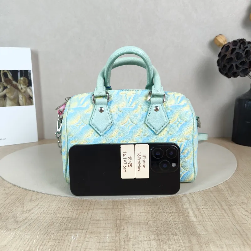 Louis Vuitton Crossbody Bag Speedy20 Calfskin One Size 20.5 × 12 × 13.5 cm — cover view 6 of 6