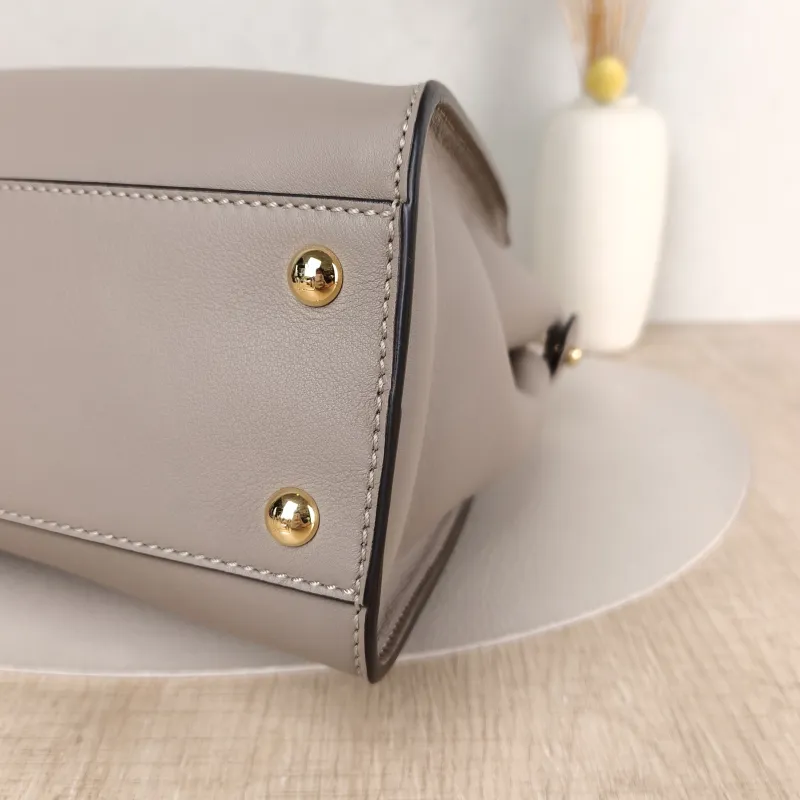 FENDI Top Handle Bag Peekaboo IS ee U Grey Calfskin Medium 33.5 × 13 × 25.5 cm — detail view 1 of 12