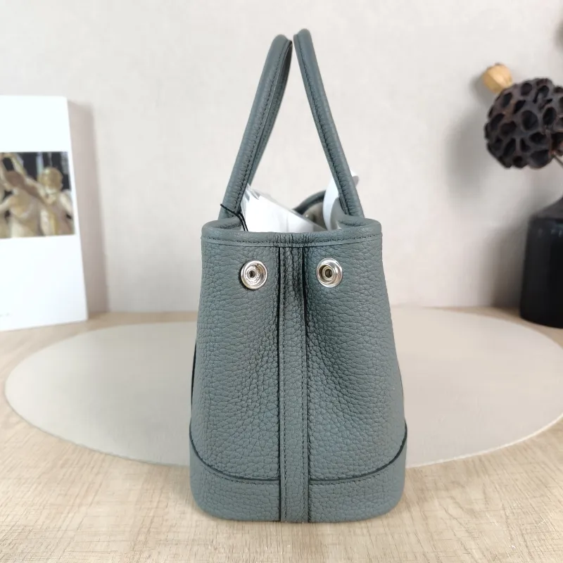 Hermès Top Handle Bag Neo Garden 23 Mini 63 Negonda Calfskin Mini 23 × 10 × 16 cm k — detail view 2 of 9