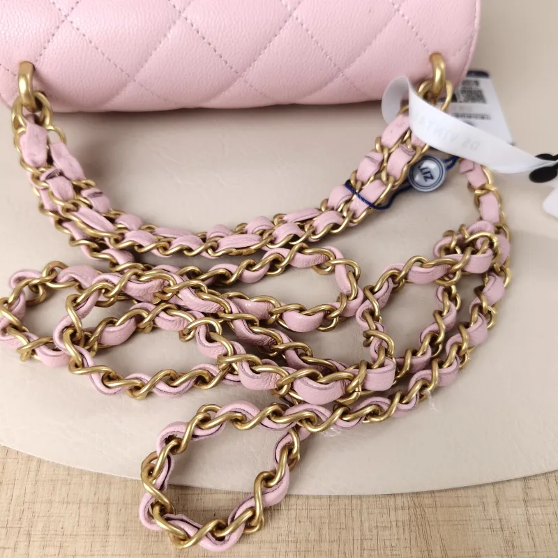 Chanel Crossbody Bag Edition mini Pink Grained Calfskin mini20 × 6 × 12 cm — detail view 12 of 14