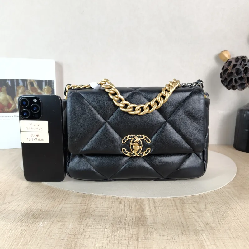 Chanel Crossbody Bag 19Bag Black SL ambskin Small 26 × 9 × 16 cm — cover view 4 of 5