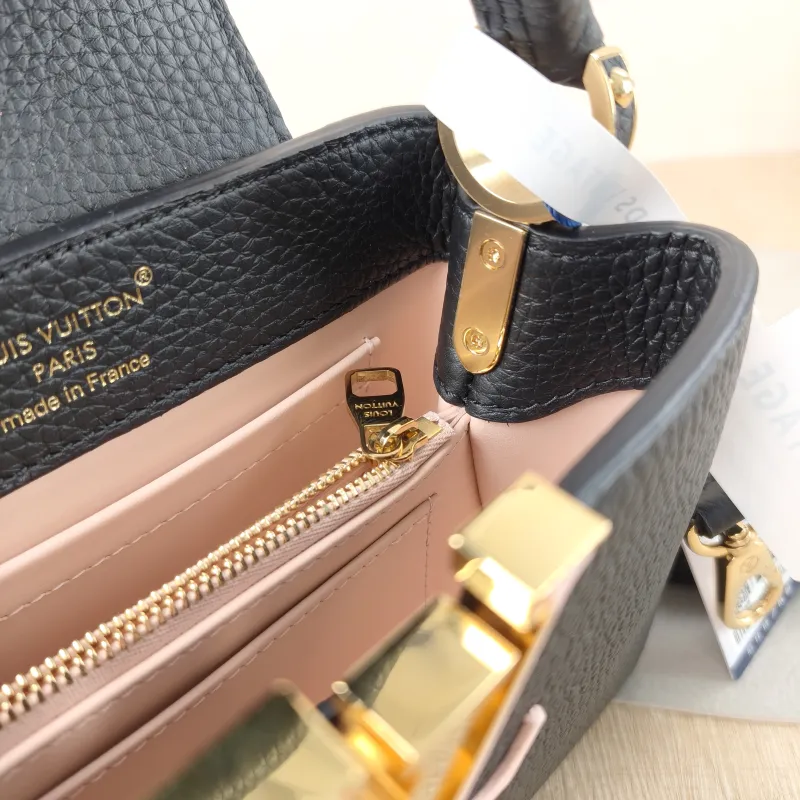 Louis Vuitton Shoulder Bag Capucines Black Pink Calfskin Mini 21 × 8 × 14 cm — detail view 5 of 14