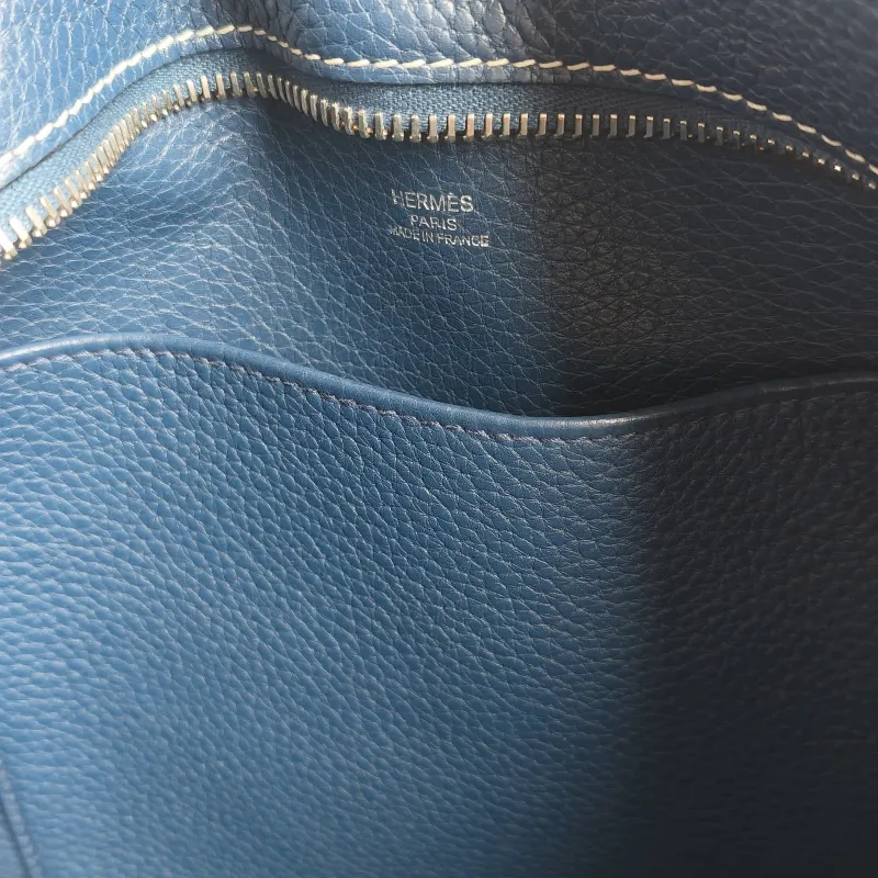 Hermès Shoulder Bag Shoulder Bag Blue TC Calfskin One Size 31 × 11 × 33 cm N — detail view 9 of 10