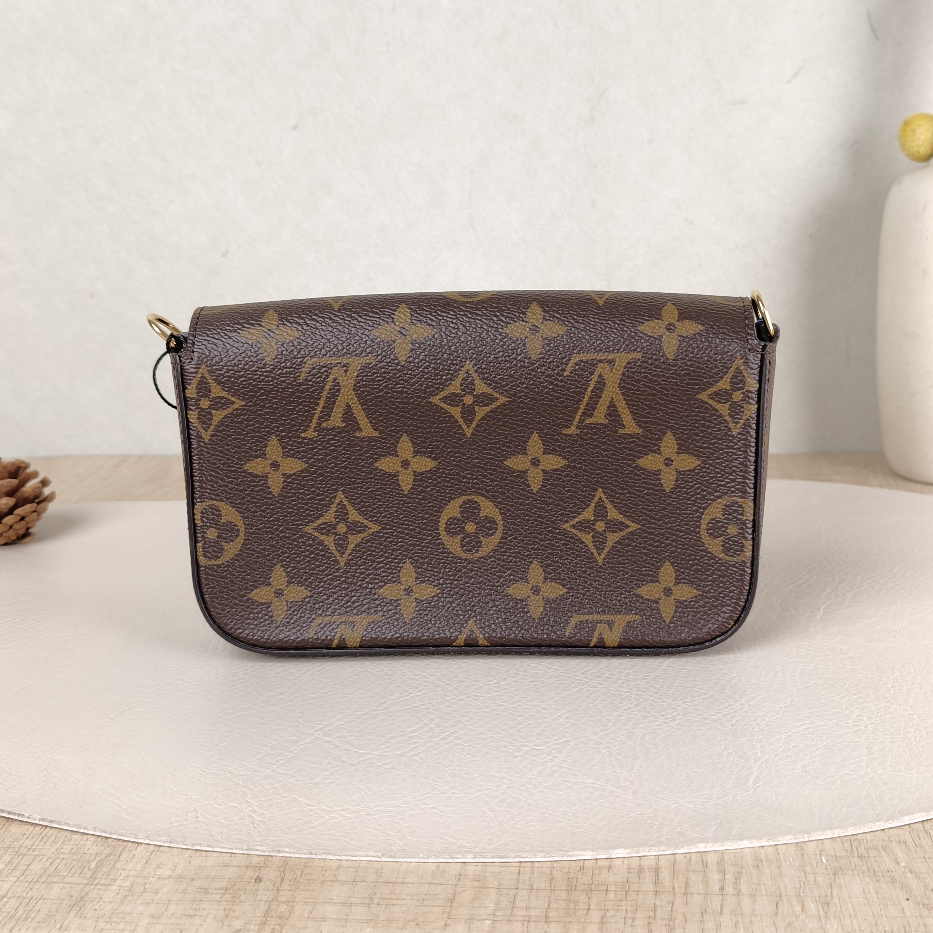 Louis Vuitton Crossbody Bag FÉLICIE STRAP & GO Monogram PVC Small17 × 3.5 × 9.6 cm — cover view 4 of 5