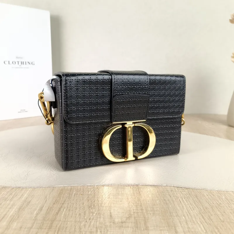 DIOR Crossbody Bag 30Montaigne 30 Box Box Black Calfskin Mini 17.5 × 5 × 11.5 cm — cover view 3 of 5
