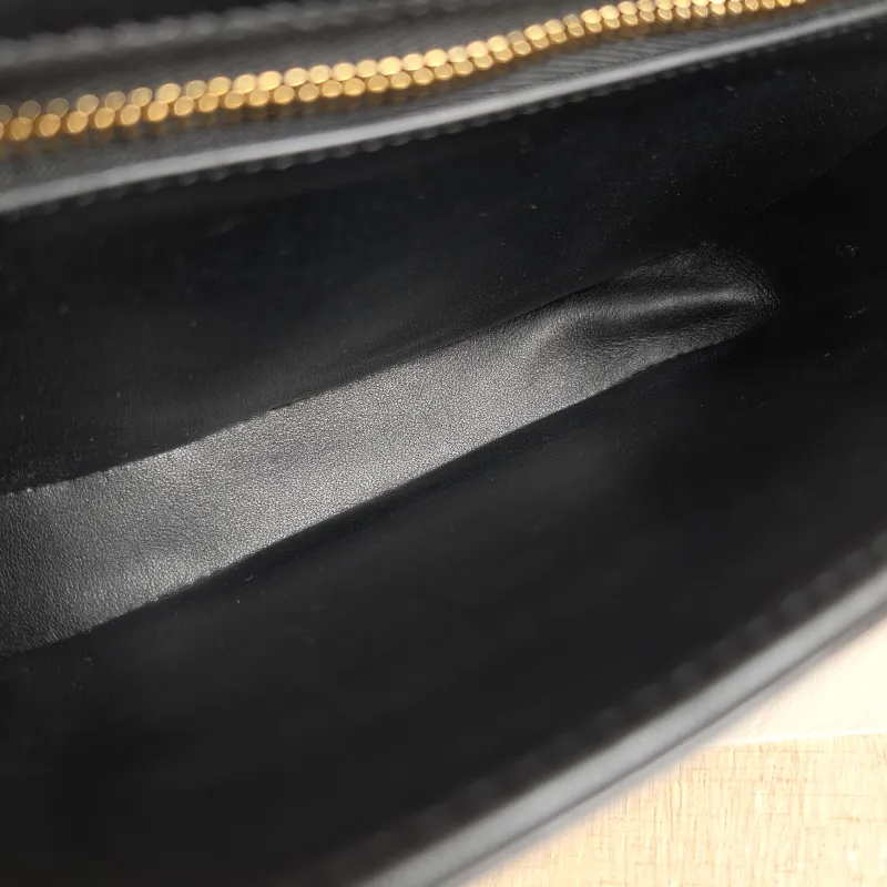 CELINE Crossbody Bag TEEN BESACE TRIOMPHE Black Calfskin Small 18.5 × 6 × 16 cm — detail view 10 of 12