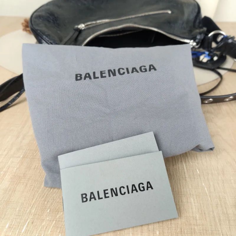 BALENCIAGA Crossbody Bag LE CAGOLE Black Lambskin Small 33 × 8.5 × 16 cm — detail view 9 of 10
