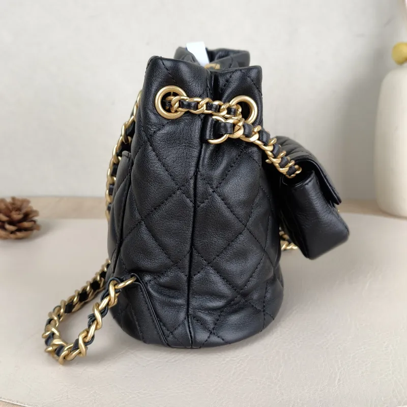 Chanel Backpack Backpack Black Lambskin One Size17 × 12 × 16 cm — detail view 7 of 13