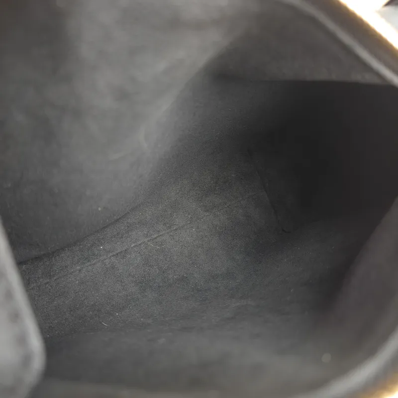 Louis Vuitton Crossbody Bag Side Trunk Box Black Calfskin Small 19 × 7.5 × 12.5 cm — detail view 8 of 10