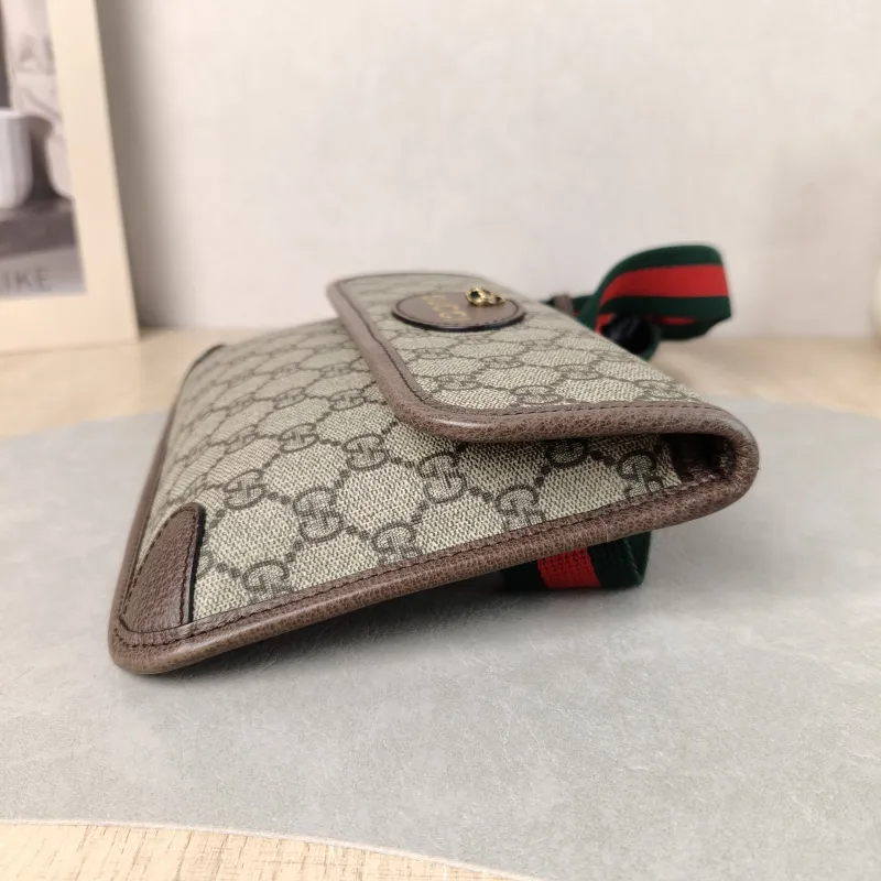 GUCCI Crossbody Bag Neo Vintage Belt Bag Monogram PVC Medium 24 × 4 × 17 cm — detail view 6 of 13