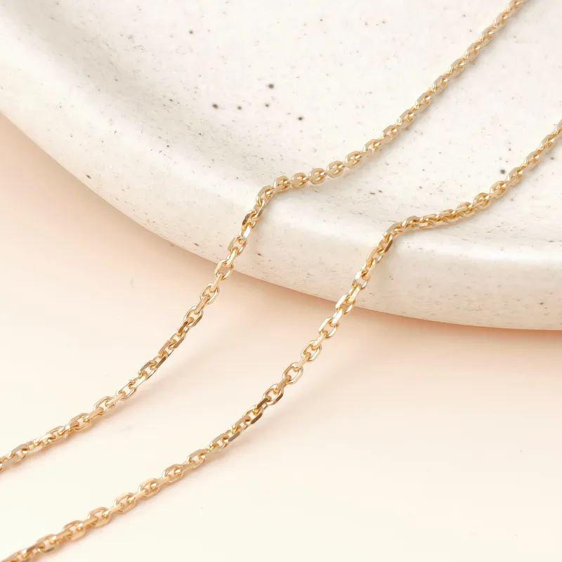 Van Cleef & Arpels Necklace Lucky Alhambra Necklace Pearl · White Mother-of-Pearl18KY ellow Gold One Size42 cm — cover view 10 of 11