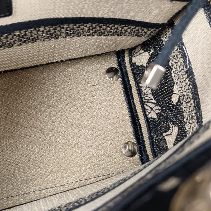 DIOR Top Handle Bag Lady Lady Dior Bag Beige Black Canvas Medium24 × 12 × 21 cm — detail view 9 of 14