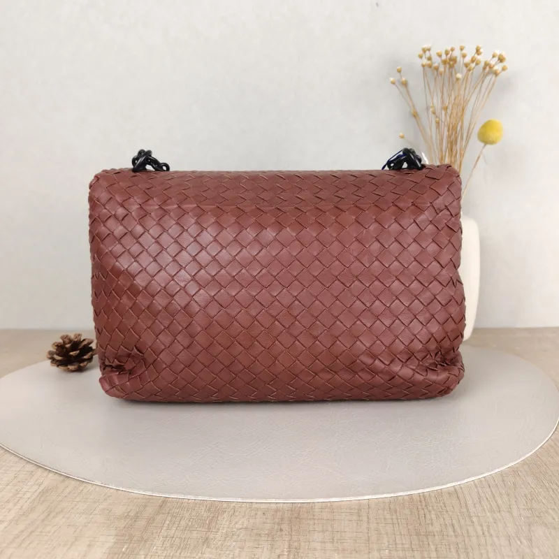 Bottega Veneta Shoulder Bag Olimpia Brown Lambskin One Size29 × 10.5 × 20 cm — cover view 2 of 5