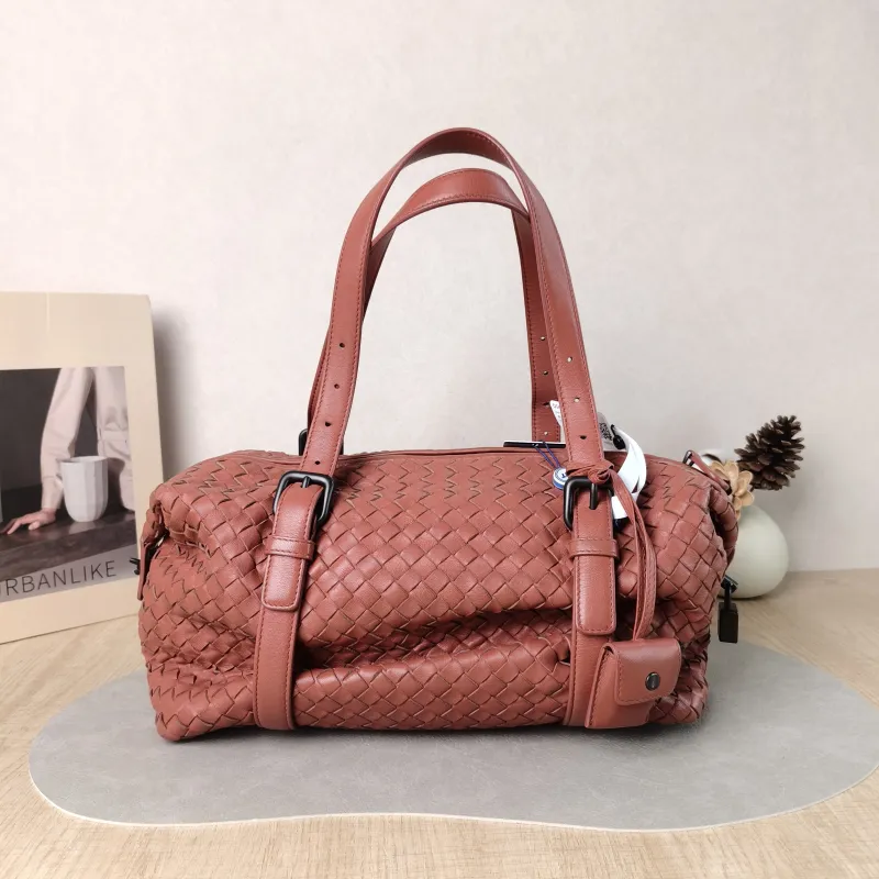 Bottega Veneta Top Handle Bag Woven Top Handle Bag Lambskin 29 × 15 × 21 cm