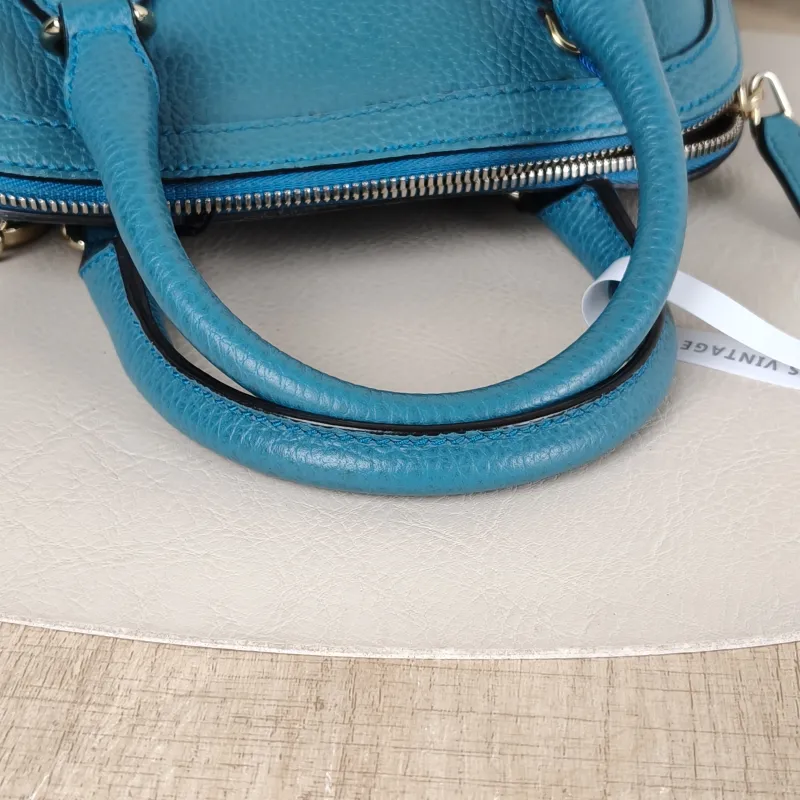GUCCI Crossbody Bag Crossbody Bag Blue Calfskin One Size24 × 12 × 18 cm — detail view 4 of 13