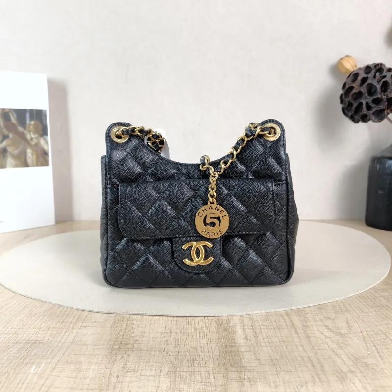 Chanel Crossbody Bag HOBO Black Grained Calfskin Small 19 × 6 × 17 cm