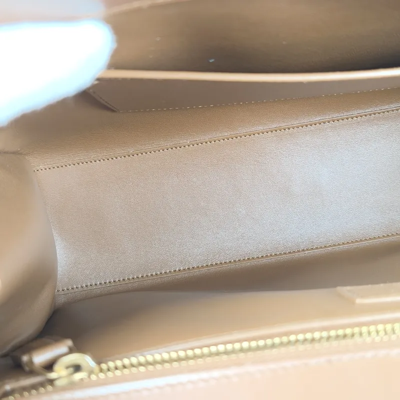 SAINT LAURENT MANHATTAN Caramel Calfskin Small 32 × 10 × 22.5 cm — detail view 7 of 12