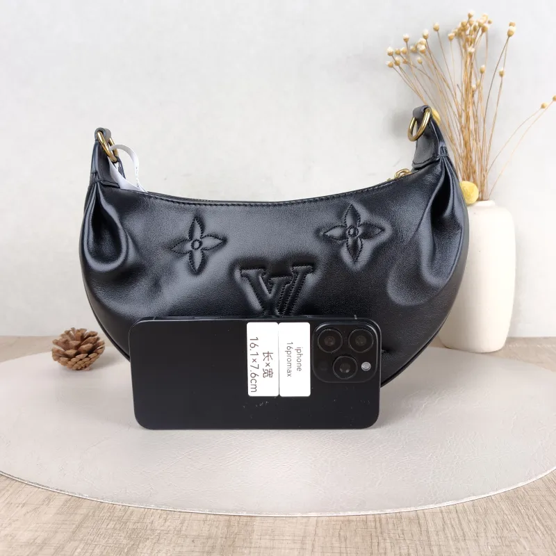 Louis Vuitton Crossbody Bag Over The Moon Black Calfskin 27.5 × 7 × 16 cm — cover view 3 of 5