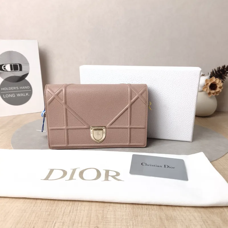 DIOR Crossbody Bag ama Calfskin Mini 19 × 3 × 12 cm — cover view 3 of 6